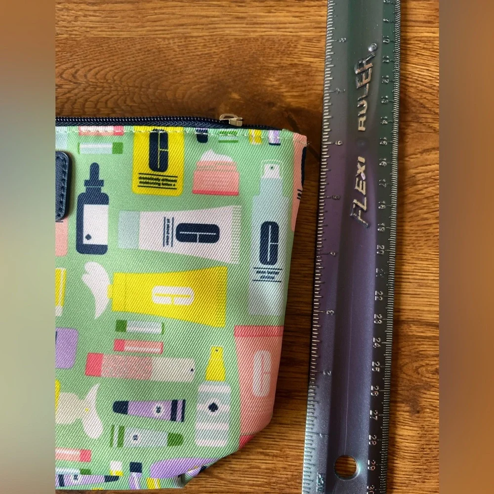 Clinique x Kate Spade Makeup Bag